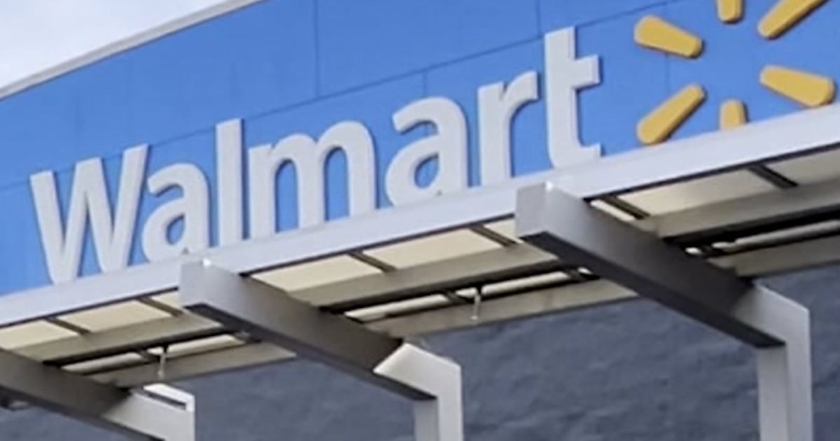 Razor blades found in bread at two Mississippi Walmarts