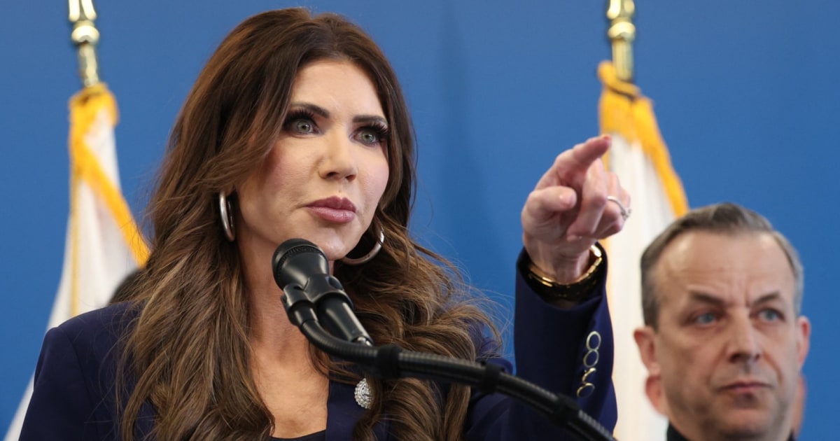 Noem defends ICE agents actions in Minneapolis shooting