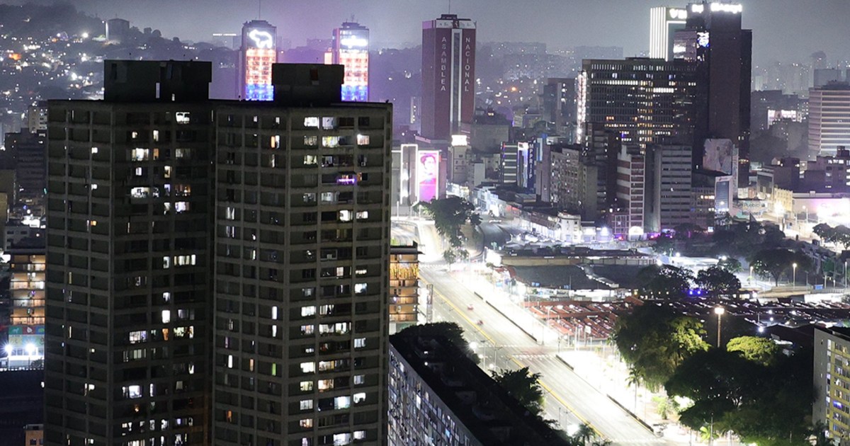 Venezuelan police open fire on unidentified drones Venezuelan police open fire on unidentified drones