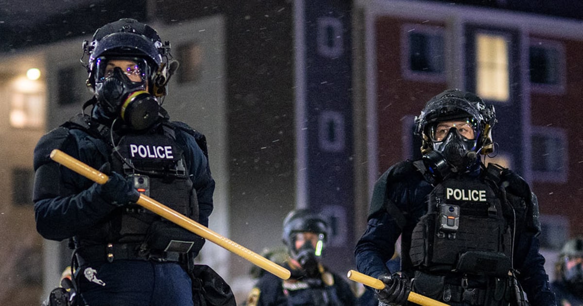 Two women charged after biting agents in Minnesota