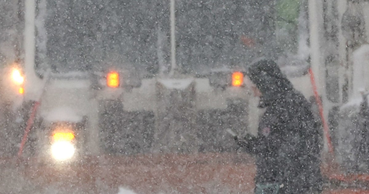 Deadly winter storm slams parts of the country