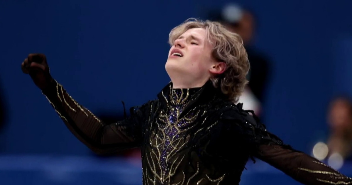 ‘Quad God’ Ilia Malinin falls and fails to medal