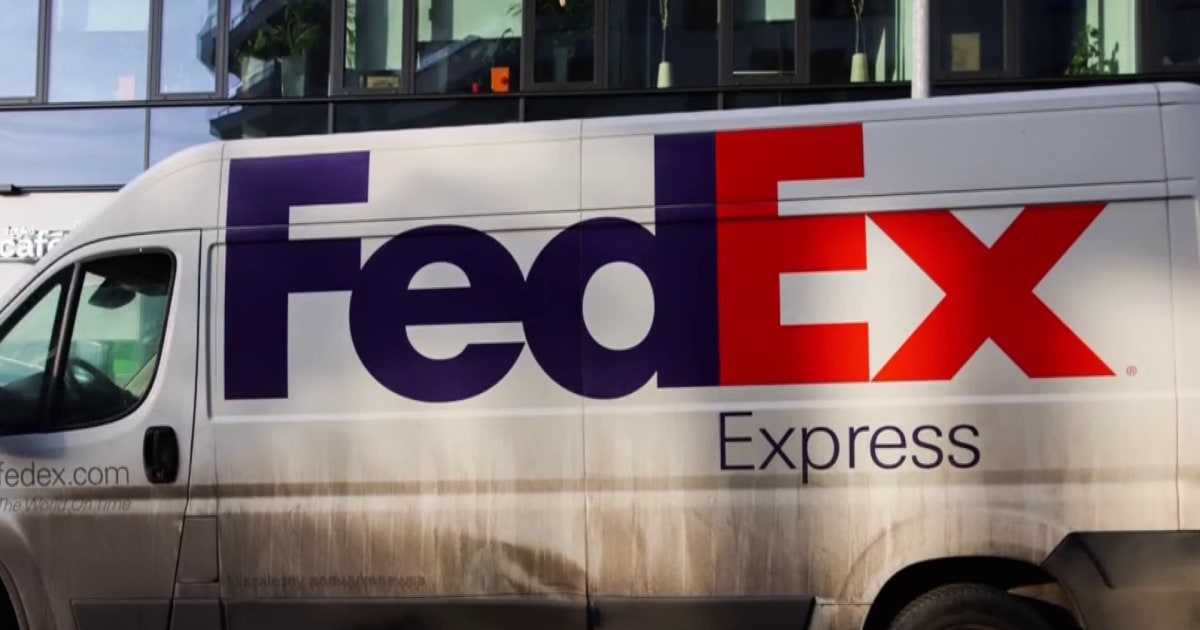 FedEx sues Trump administration to demand tariff refunds after Supreme Court ruling