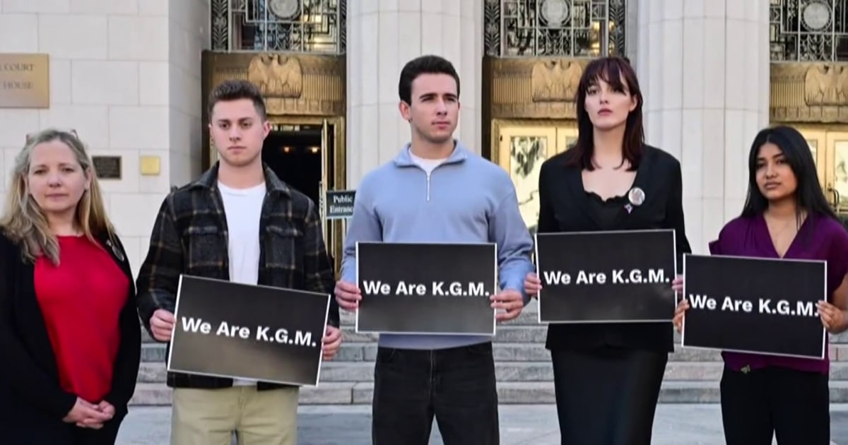 Plaintiff's testimony delayed a day in landmark social media addiction trial