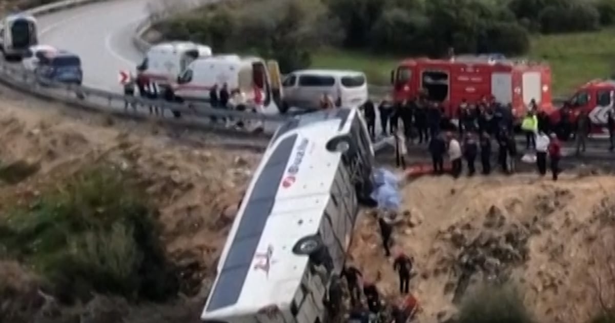 At least nine killed, 26 injured in Turkey bus accident