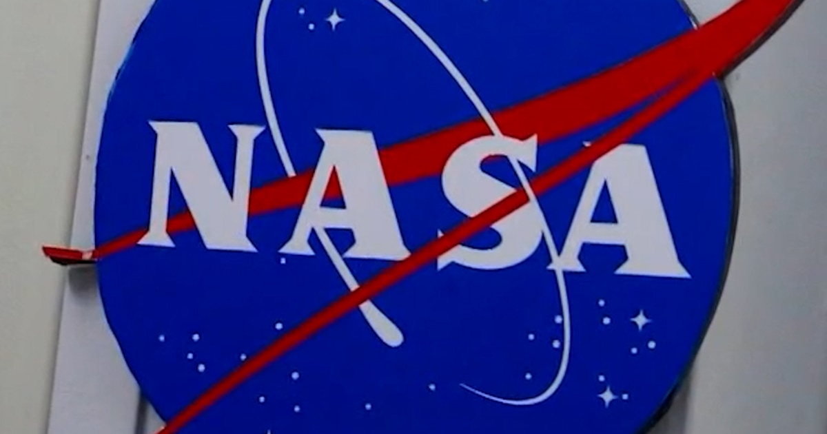 NASA astronauts can now bring their smartphones to space