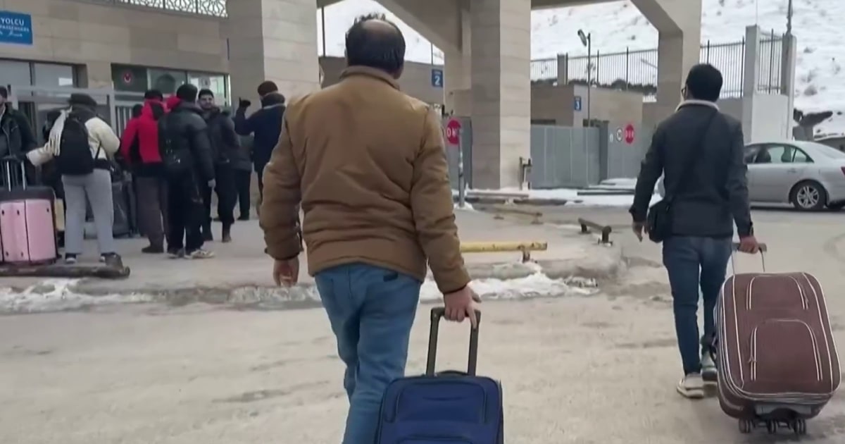 Americans Turn to Private Firms for Iran Evacuations