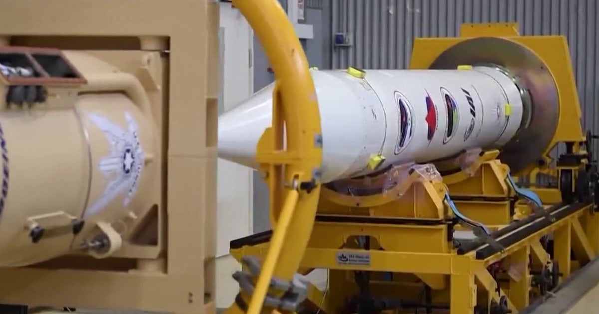 How does Israel's 'Arrow' missile system work?