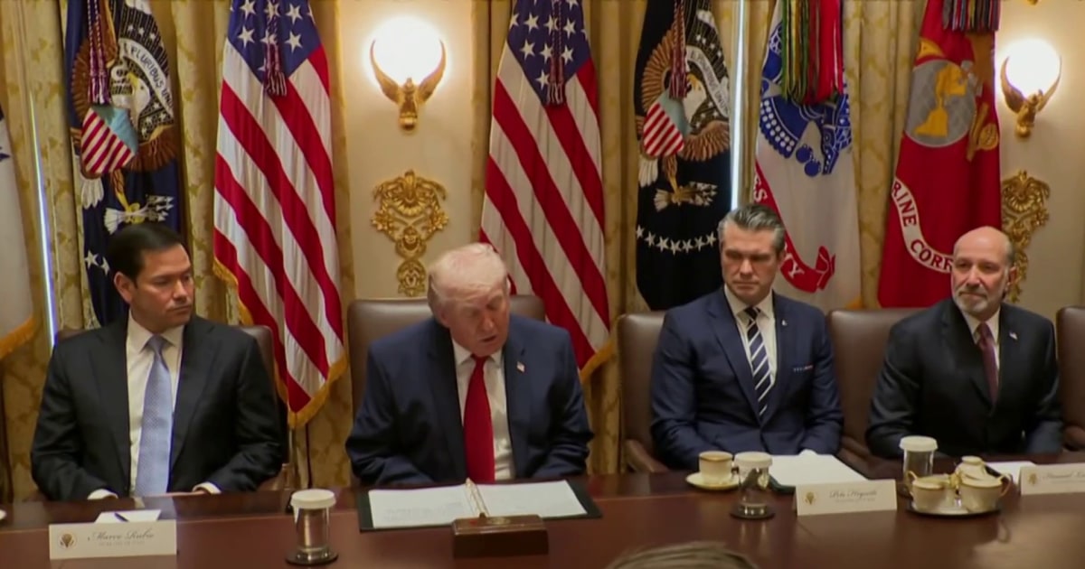 Trump extends deadline for Iran strikes amid talks