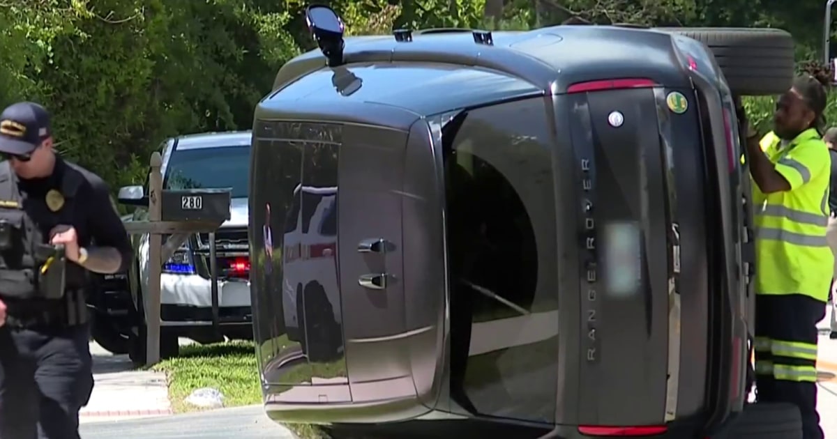 Tiger Woods arrest report says he was distracted and showed signs of impairment