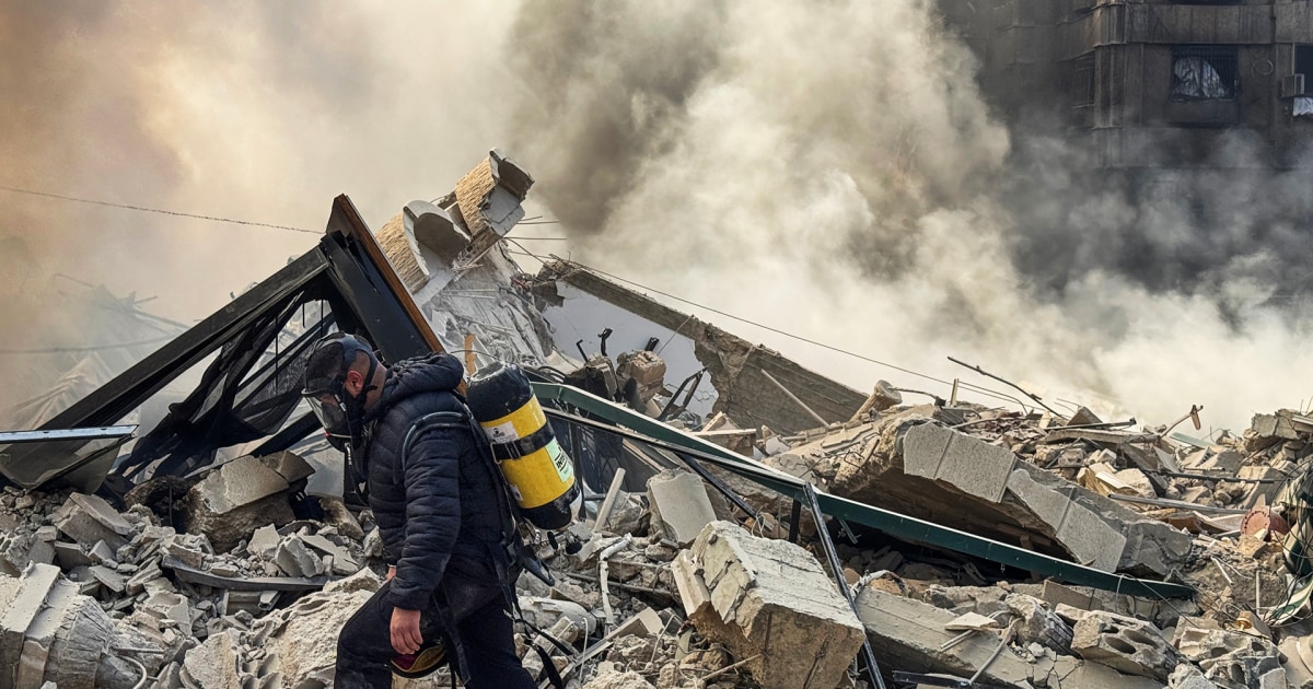 Israel launches overnight &lsquo;wave of strikes&rsquo; on Beirut