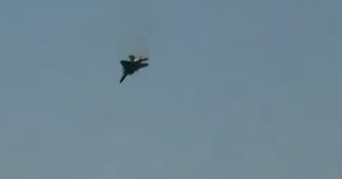 Video shows U.S. warplane crashing in Kuwait