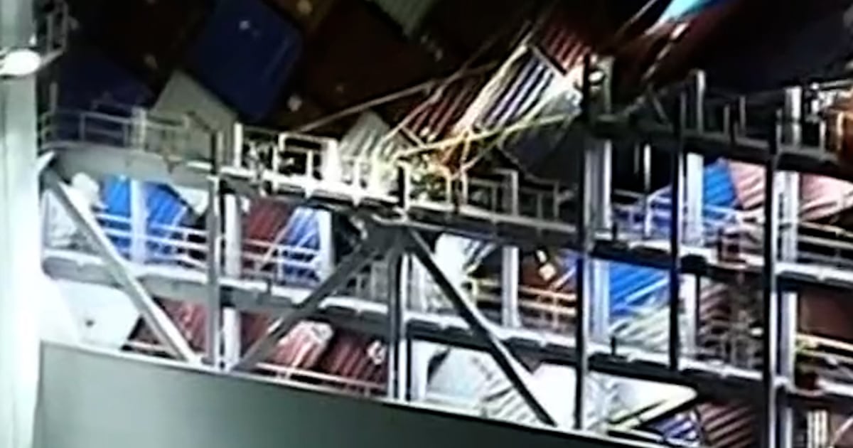 Containers at risk of falling from ship in Long Beach