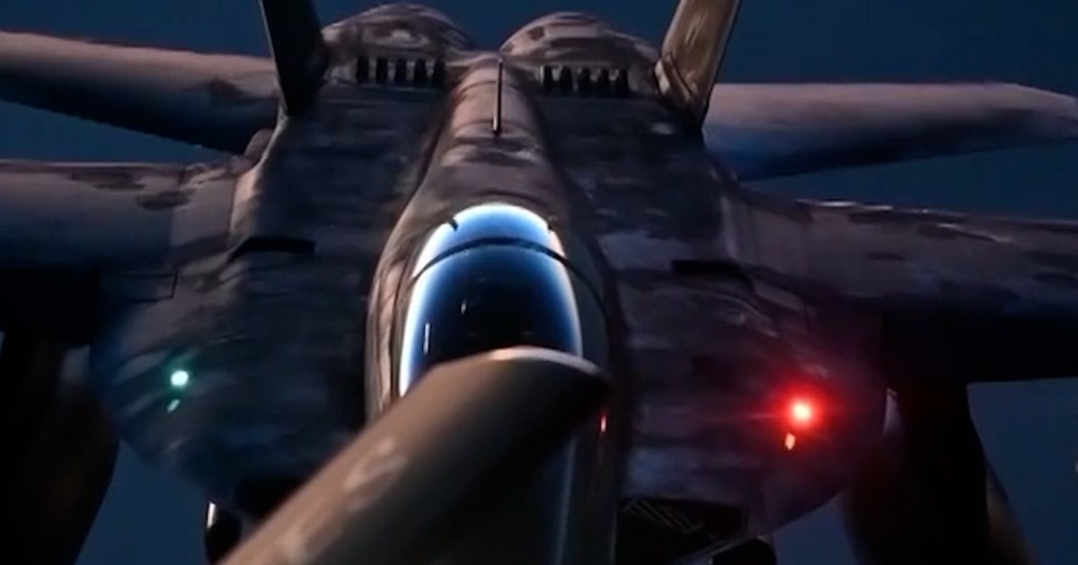 U.S. KC-135 refueling plane crashes in Iraq