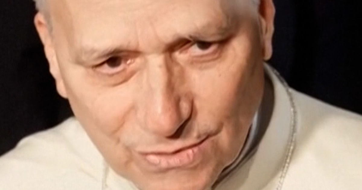 Pope Leo urges Trump to find ‘off-ramp’ from Iran war