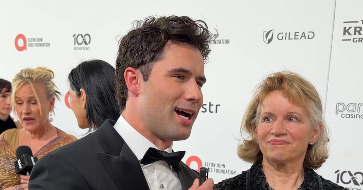 'Heated Rivalry' Actor Says the Show Isn't Political