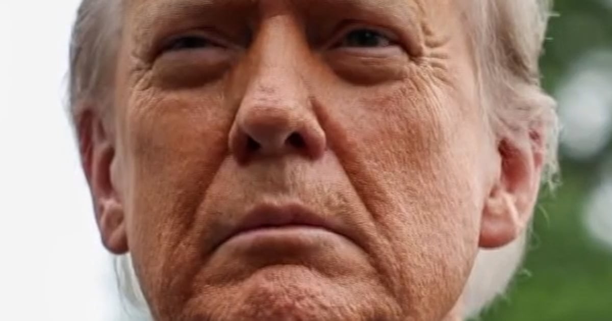 Trump's signature to appear on U.S. paper currency