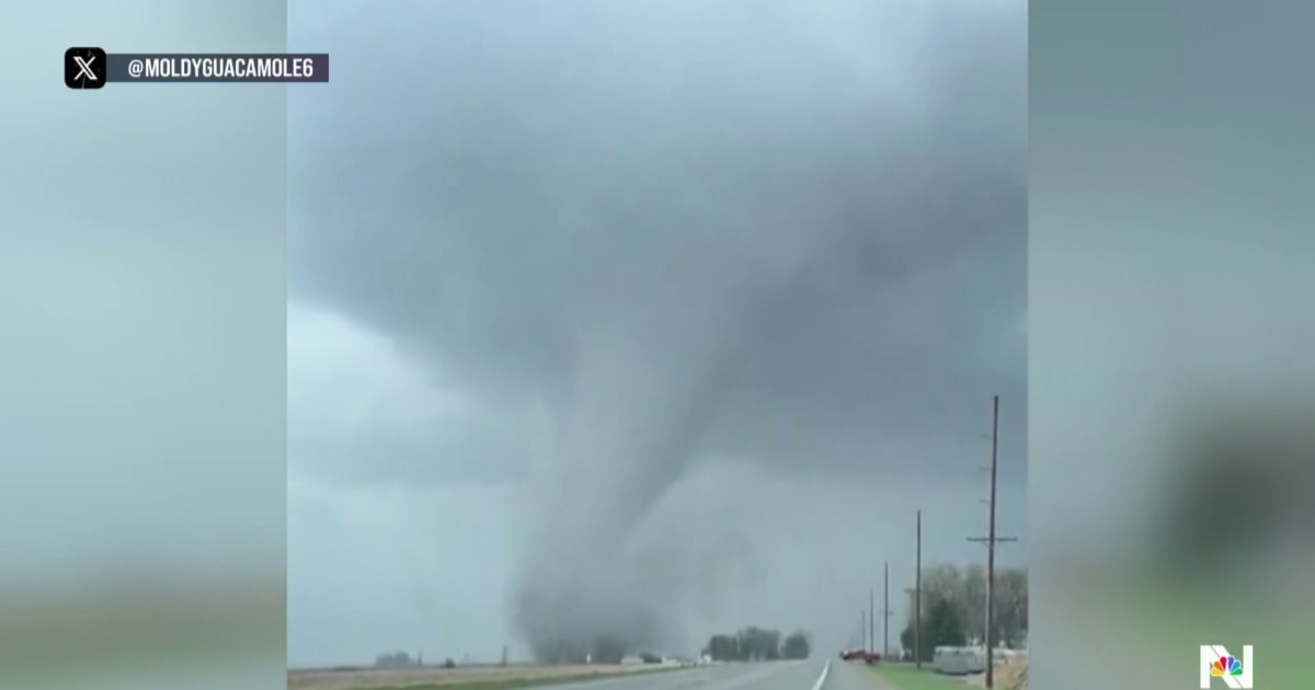 Tornado Touches Down In Minnesota While Historic Flooding Threatens Wisconsin