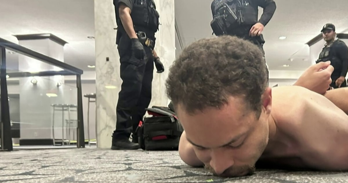 Whcd Shooting Suspect Displayed Anti-trump Sentiments In Writings