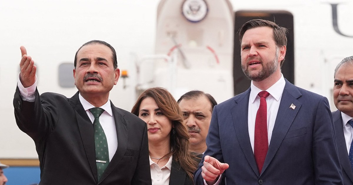 Vance And Envoy Arrive In Pakistan For Talks With Iran