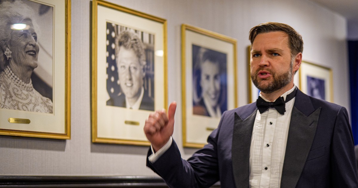Vance, Trump rushed off stage at White House Correspondents’ Dinner