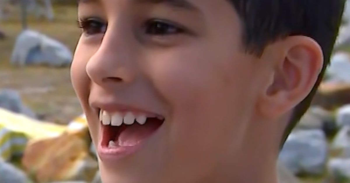 'I really like space': Thousands gather to see Artemis II launch