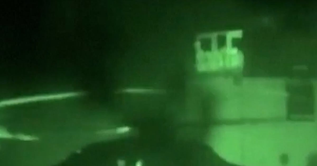 U.S. military seizes Iranian-flagged cargo ship - BERITAJA