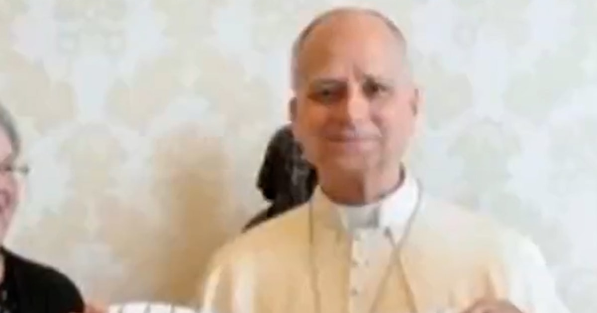 Chicago Nun Gifts Pope Leo A White Sox Jersey - Beritaja