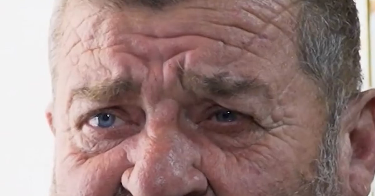 Survivor In Lebanon Mourns Family Killed In Israeli Missile Attack - Beritaja