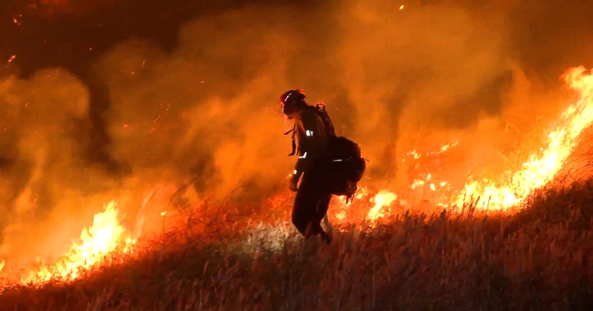 'We can lose everything': Springs Fire creeps towards homes in Southern California