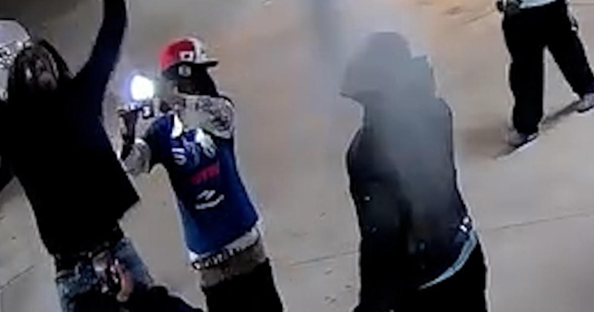 Man Breaks Water Pipe During Failed Pullup Attempt