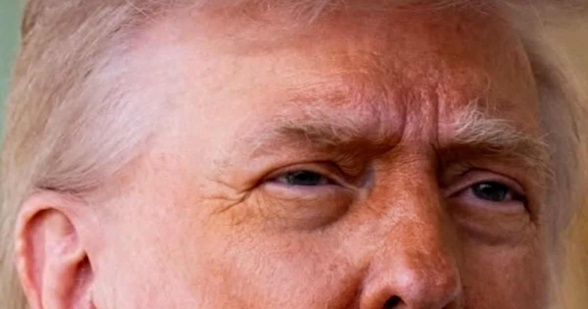 Trump Claims New Iran Talks Starting Soon Amid Blockade