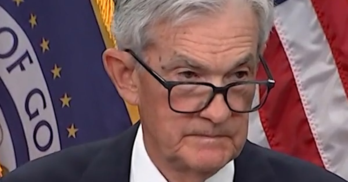 Jerome Powell Explains Why He Plans To Stay On At The Fed - Beritaja