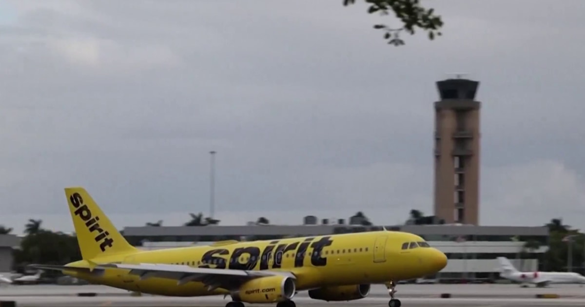 Spirit Airlines Could Shut Down By Saturday - Beritaja
