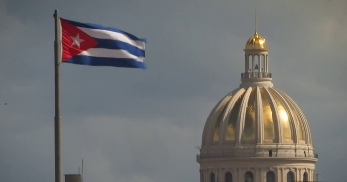 Cuban moms use social media to show life in Cuba