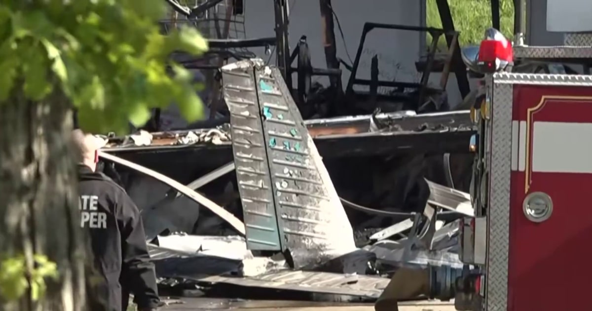 At least two people dead after small plane crashes into house in Ohio