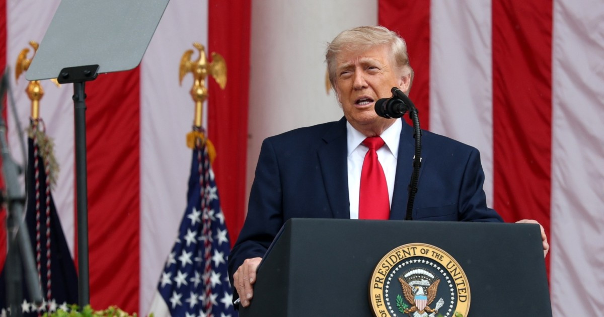 Trump honors 'those who fell so that our republic might stand' on Memorial Day