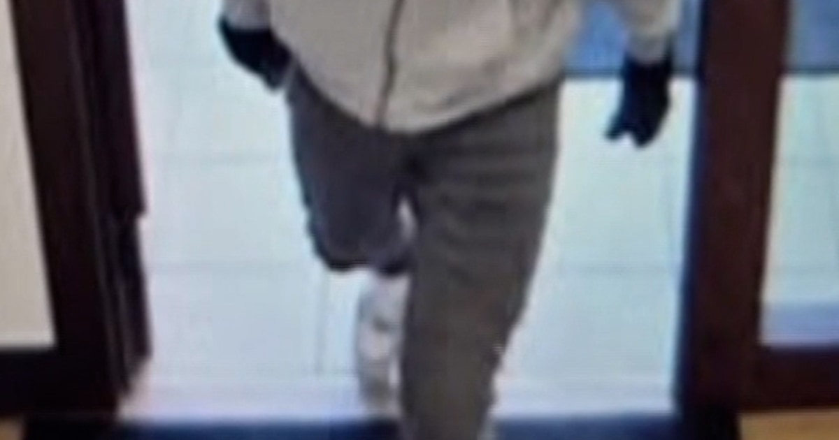 Search underway for Kentucky bank robbery suspect
