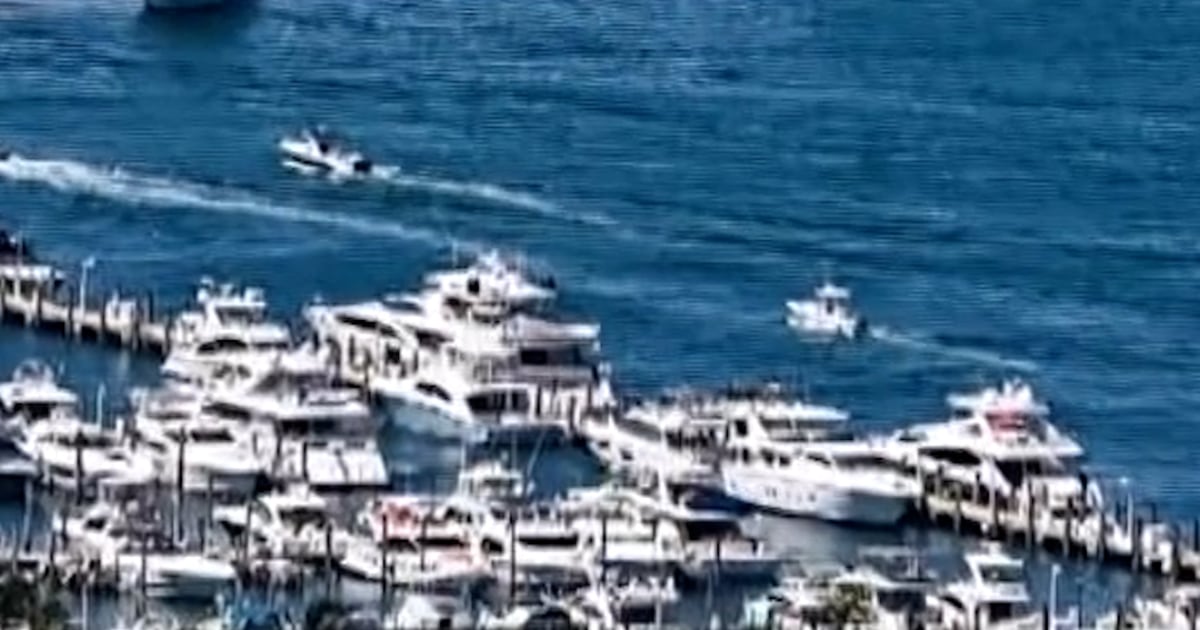 Boat explosion reported near Miami Beach party spot