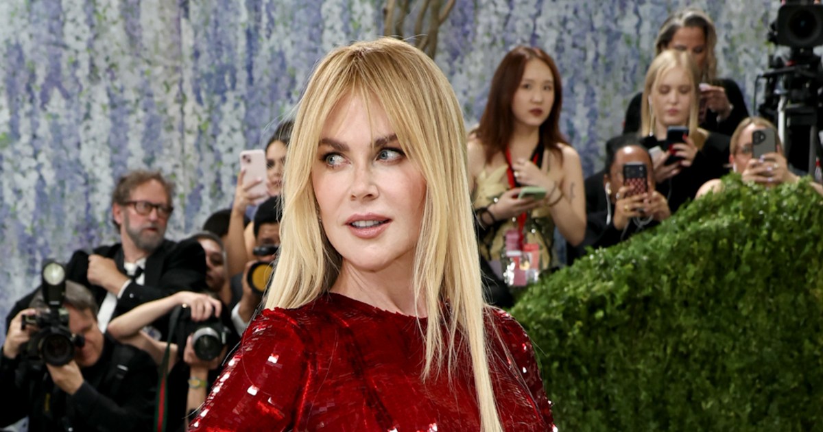 Co-chair Nicole Kidman arrives in red sequin gown