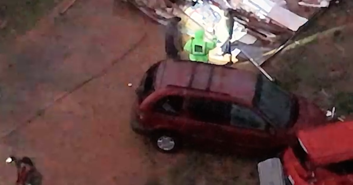Tornadoes Strike The South Causing Widespread Damage - Beritaja