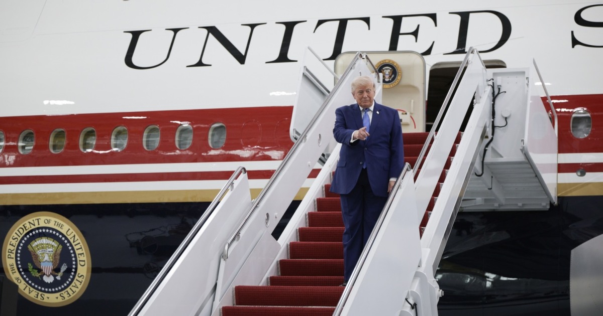 Trump Reveals New Air Force One Aircraft Presented by Qatar Trump Reveals New Air Force One Aircraft Presented by Qatar