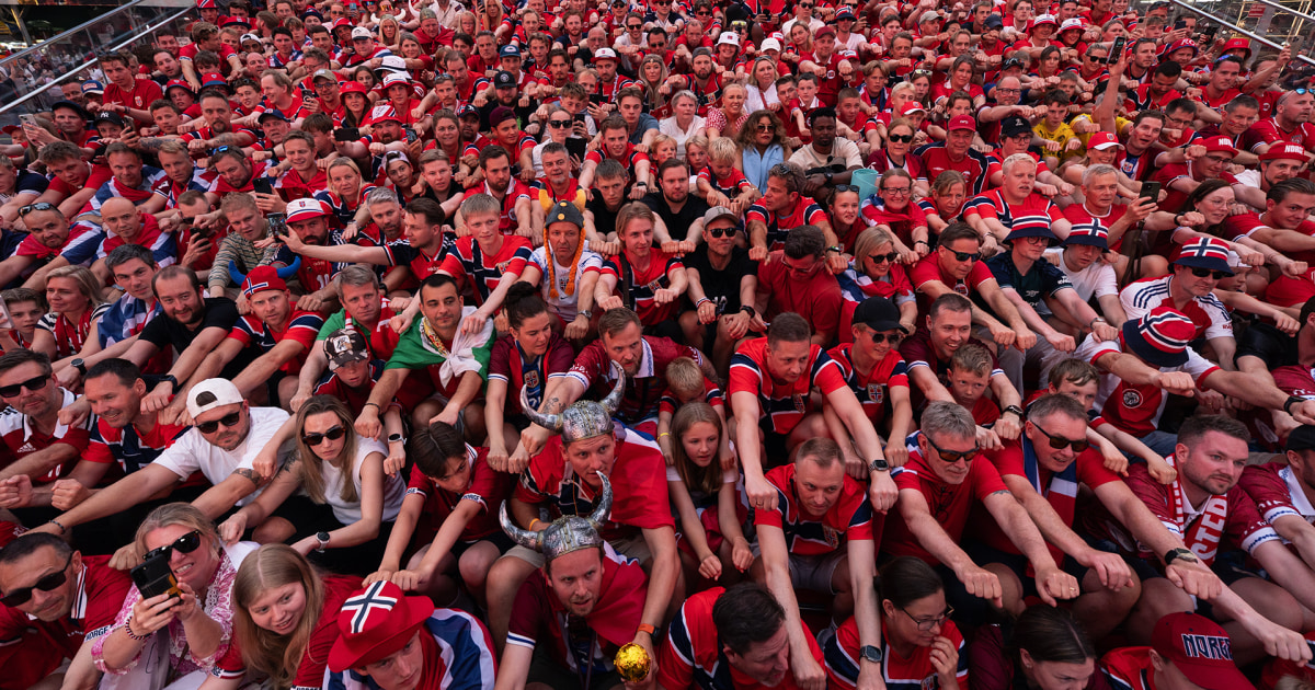 Norway fans invade the U.S. with viral ‘Viking row’