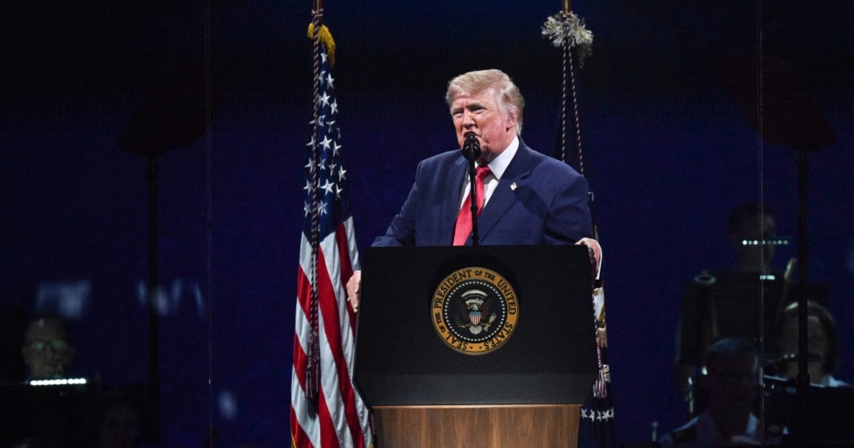 Trump parla al Salute to America 250 a Washington, tra ritardi e maltempo