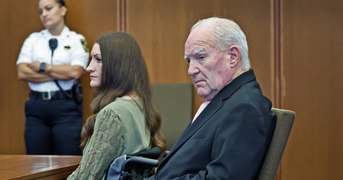 Watch: Judge declares mistrial in Lindsay Clancy trial, thanks jury for service Watch: Judge declares mistrial in Lindsay Clancy trial, thanks jury for service