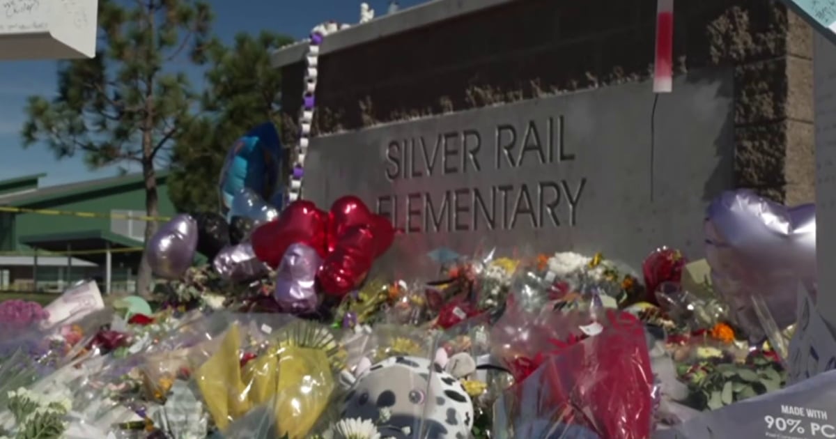 Oregon Community Mourns Victims From Elementary School Shooting - Beritaja