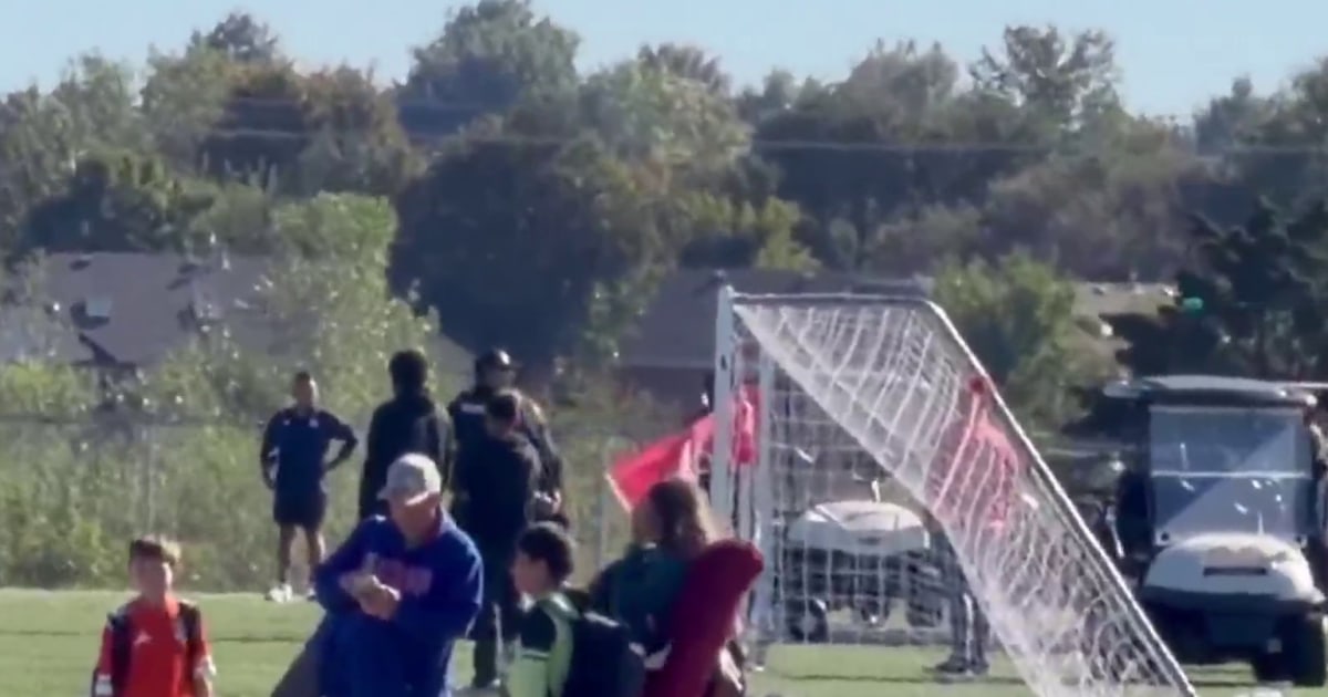 2 Killed, 10 Injured After Woman Drives Truck Through Youth Soccer Game - Beritaja