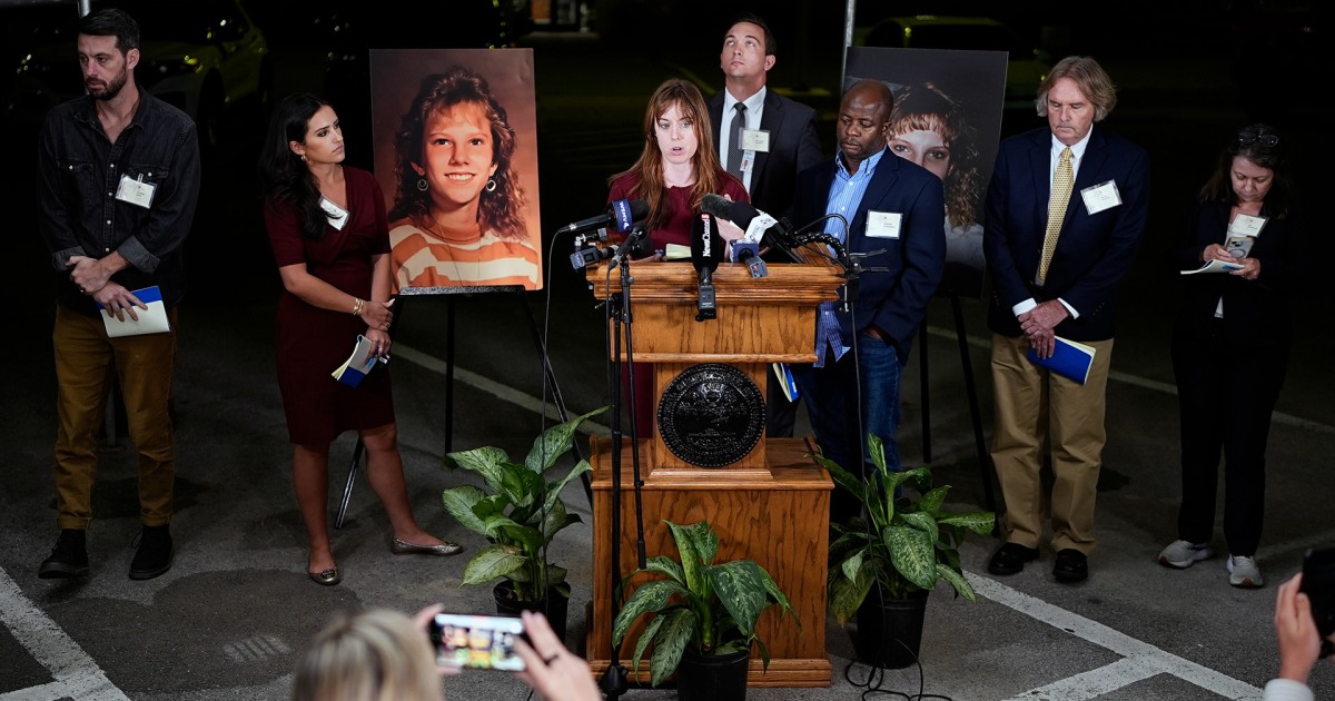 Christa Pike’s attorneys hold a press conference