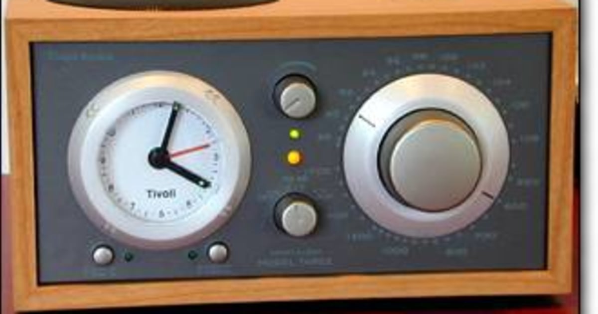 Tivoli Audio 2024 radio by Henry kloss model two plus