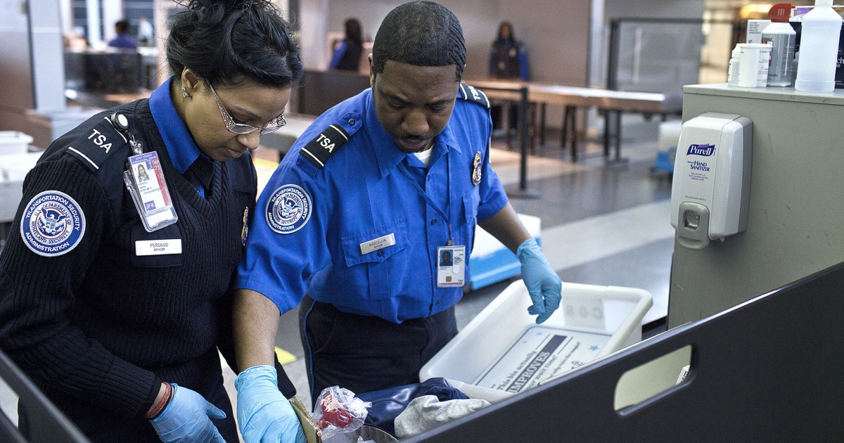 House votes to give loose airport change to troops